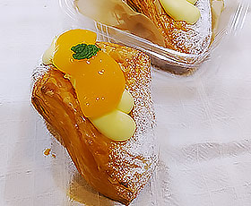 プリコットのチーズケーキ