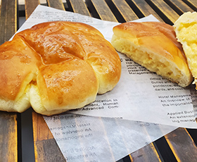 自家製カスタードのクリームパン