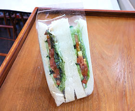 トマト野菜サンド